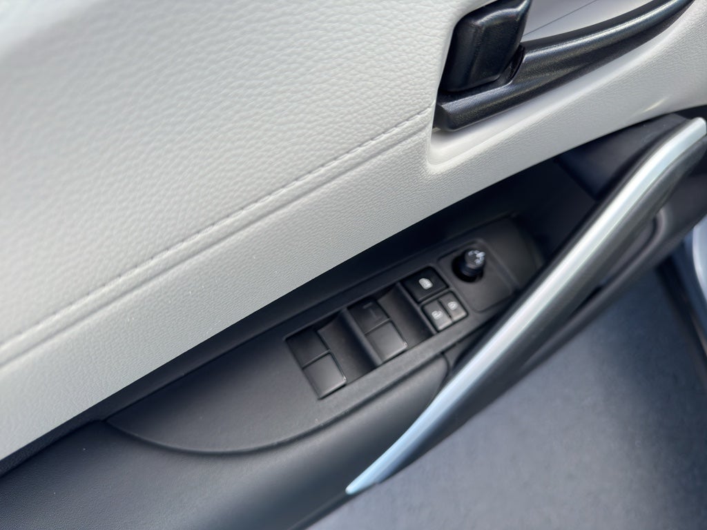 2025 Toyota Corolla Cross L