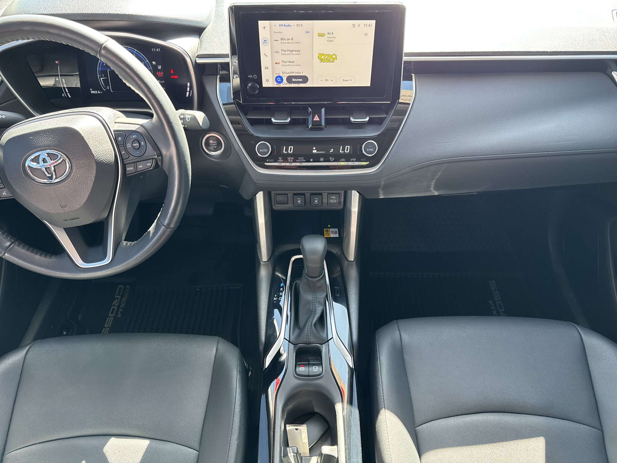 2023 Toyota Corolla Cross XLE
