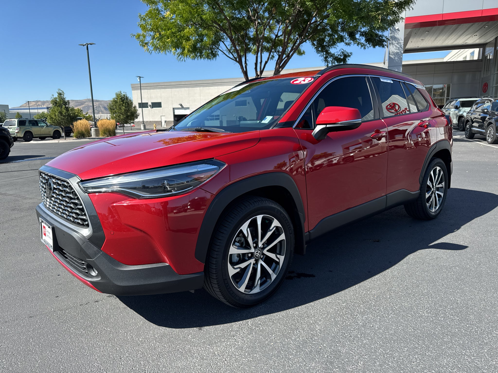2023 Toyota Corolla Cross XLE