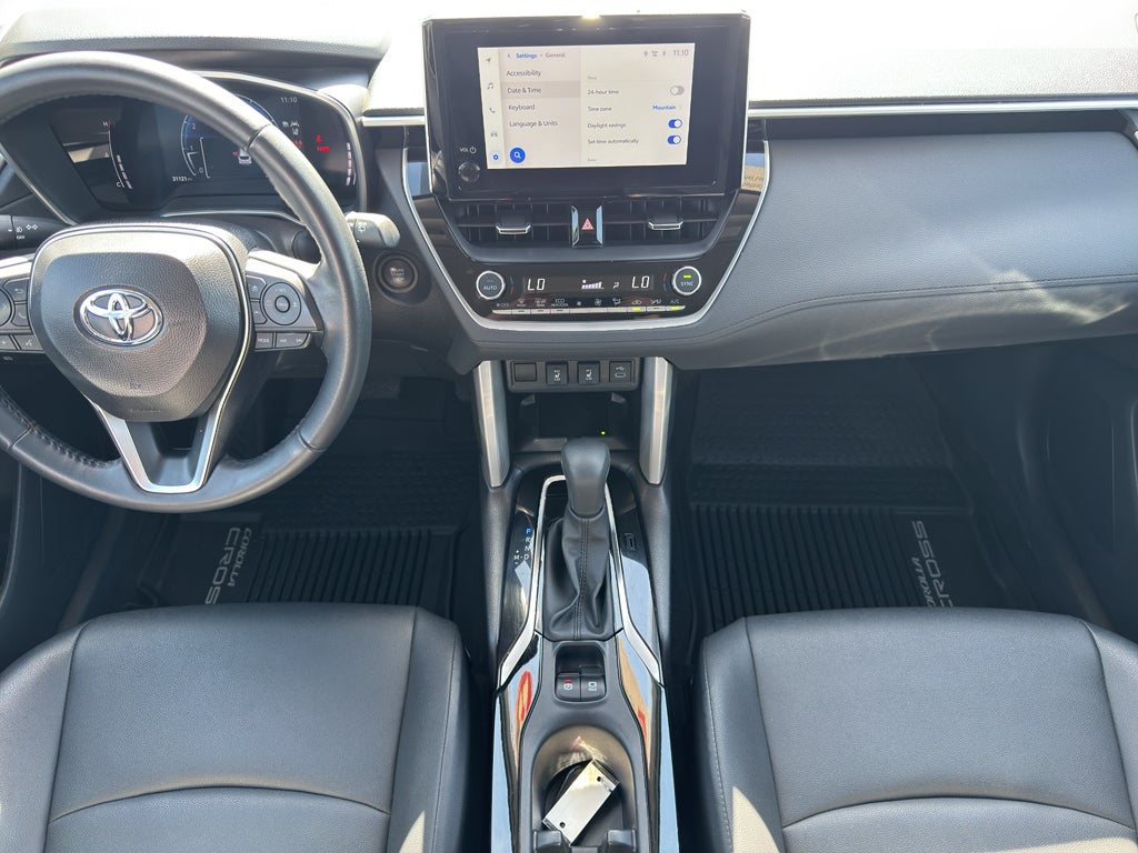 2025 Toyota Corolla Cross XLE