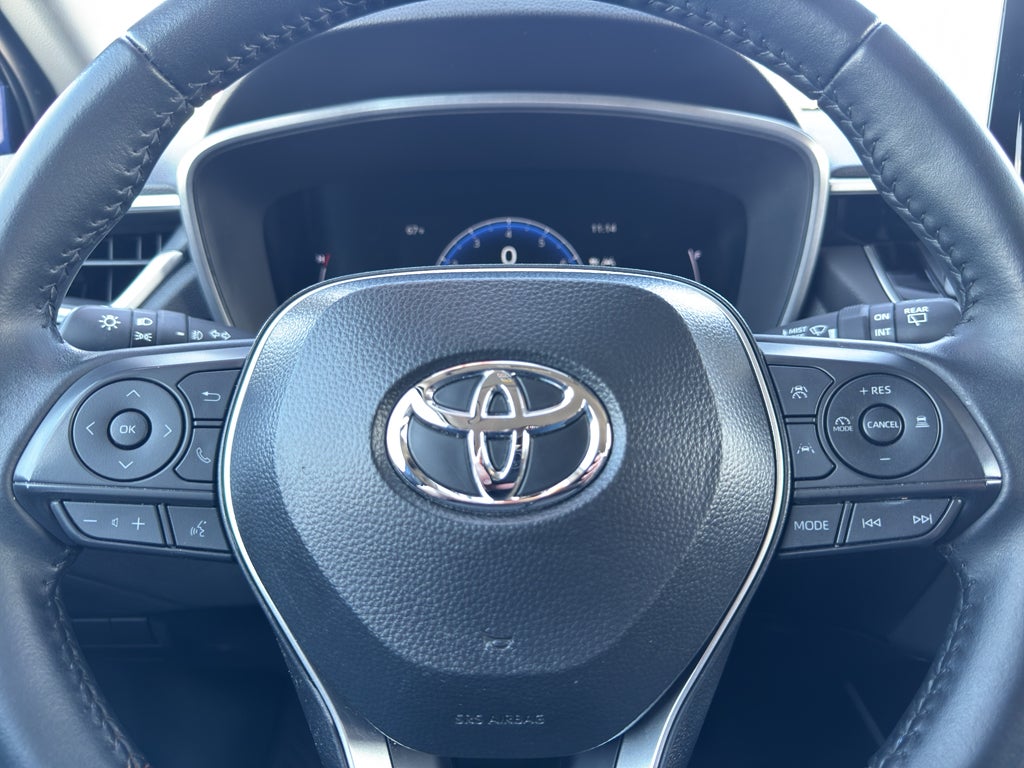 2025 Toyota Corolla Cross XLE