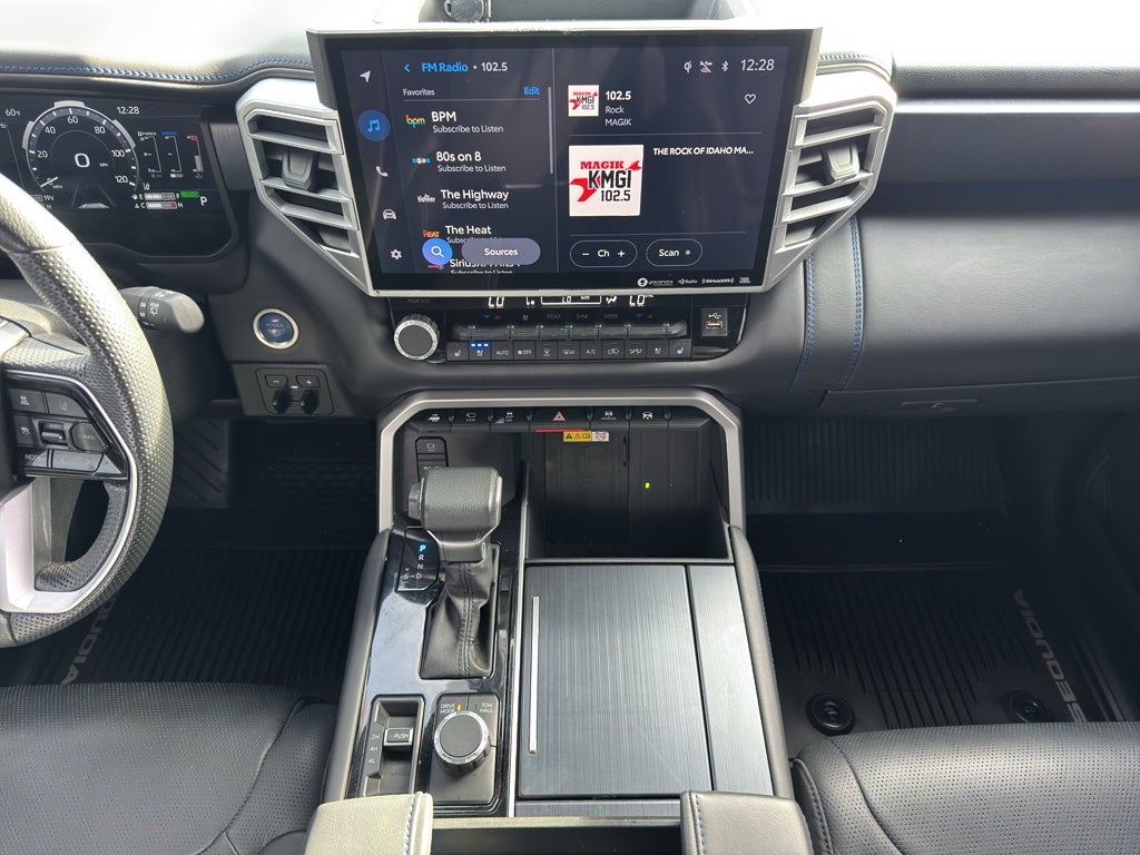 2024 Toyota Sequoia Platinum