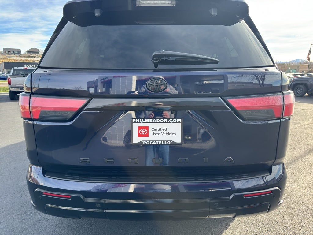 2024 Toyota Sequoia Platinum