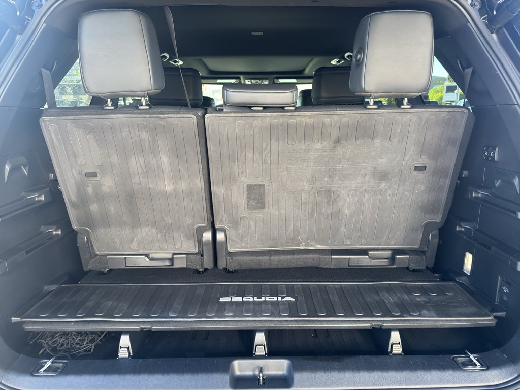 2025 Toyota Sequoia Platinum