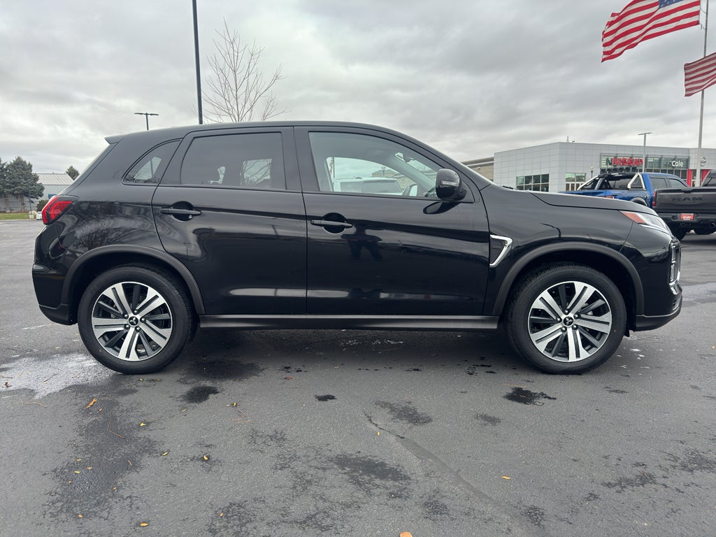 2024 Mitsubishi Outlander Sport SE