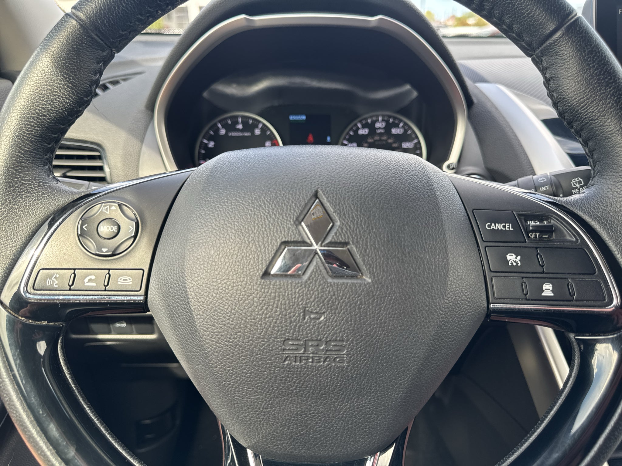 2025 Mitsubishi Eclipse Cross SE