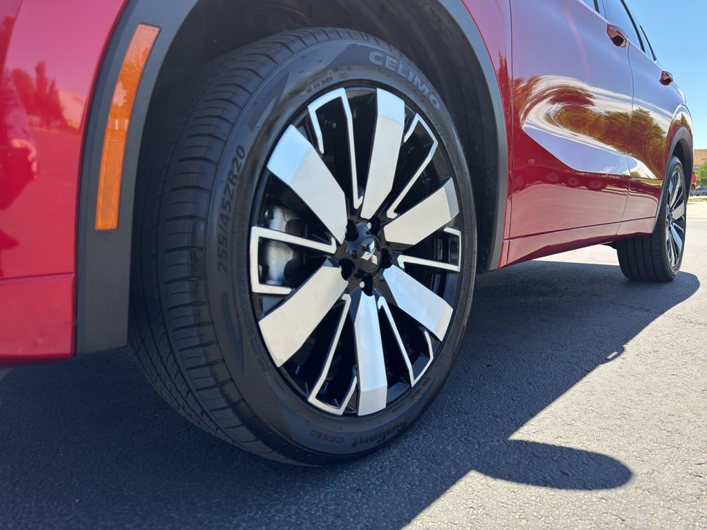 2025 Mitsubishi Outlander SEL