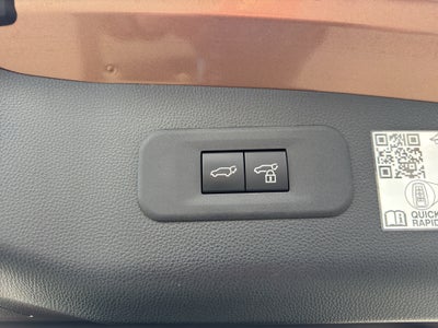 2025 Toyota Crown Signia XLE