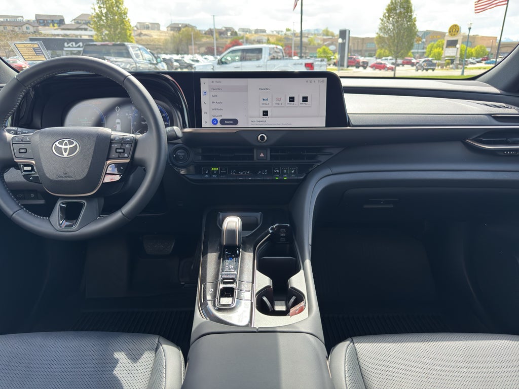 2025 Toyota Crown Signia XLE
