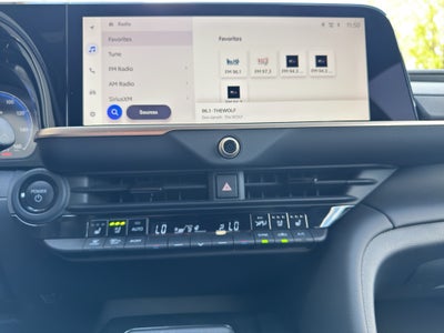 2025 Toyota Crown Signia XLE