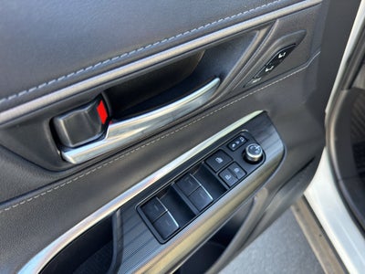 2024 Toyota Venza Nightshade