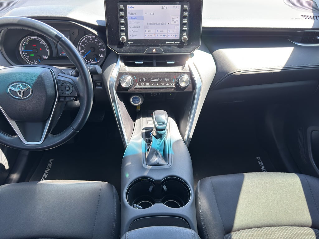 2022 Toyota Venza LE