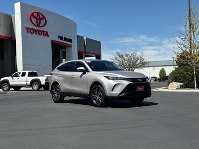 2022 Toyota Venza LE