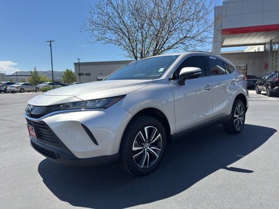 2022 Toyota Venza LE