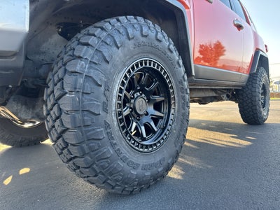 2013 Toyota FJ Cruiser Base