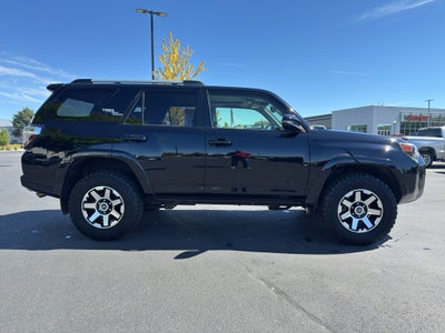 2018 Toyota 4Runner TRD Off Road Premium