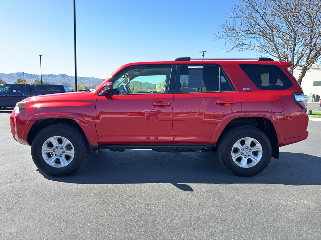2024 Toyota 4Runner SR5