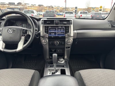 2022 Toyota 4Runner SR5