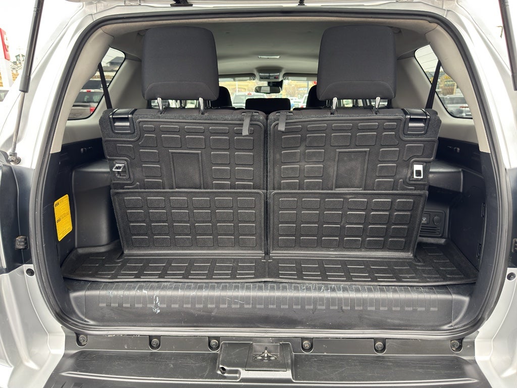 2022 Toyota 4Runner SR5