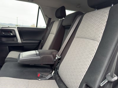 2022 Toyota 4Runner SR5