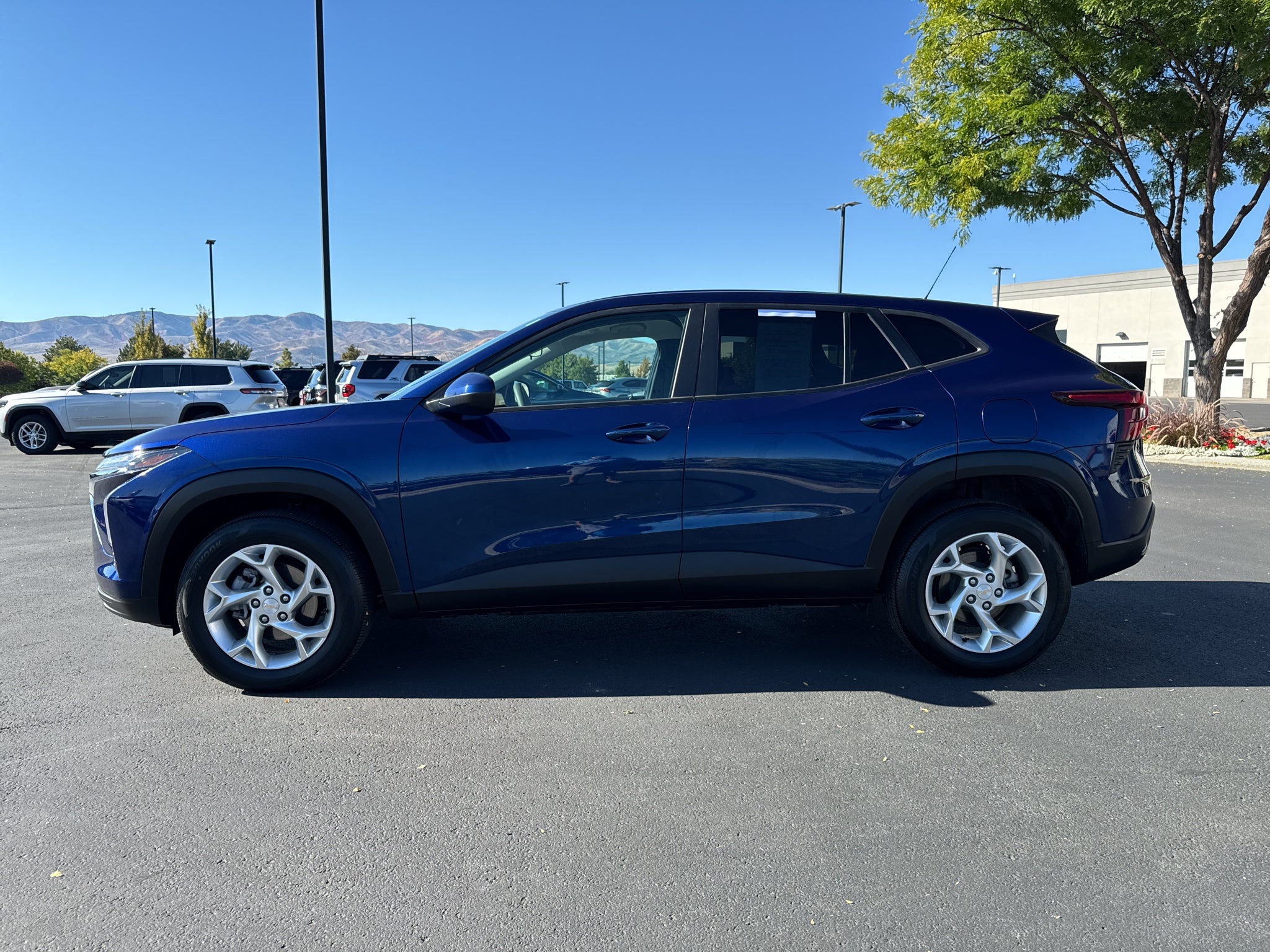 2024 Chevrolet Trax LS