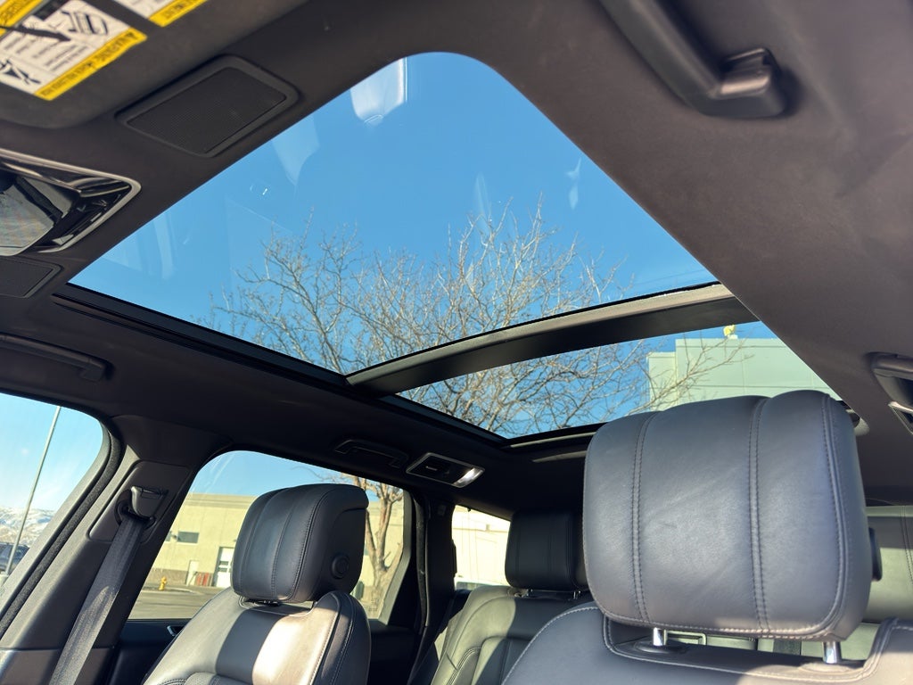 2022 Land Rover Range Rover Sport HSE Silver Edition