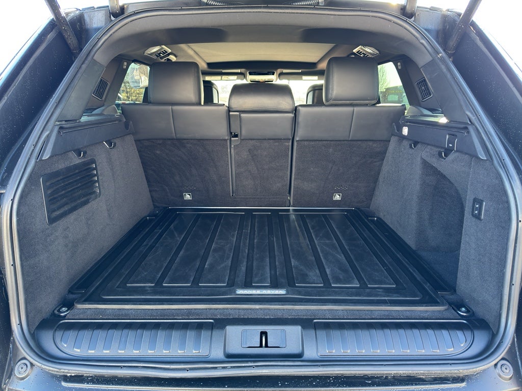 2022 Land Rover Range Rover Sport HSE Silver Edition