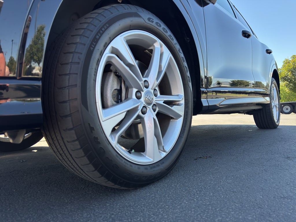 2020 Audi Q3 S line Premium