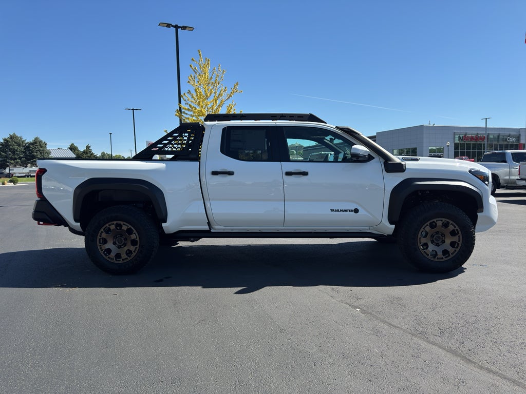 2026 Toyota Tacoma i-FORCE MAX Tacoma Trailhunter