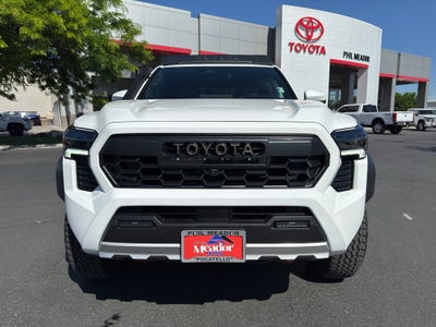 2026 Toyota Tacoma i-FORCE MAX Tacoma Trailhunter