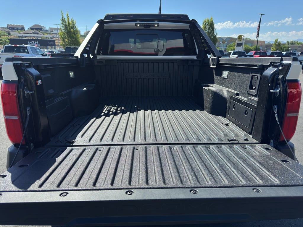 2026 Toyota Tacoma i-FORCE MAX Tacoma Trailhunter
