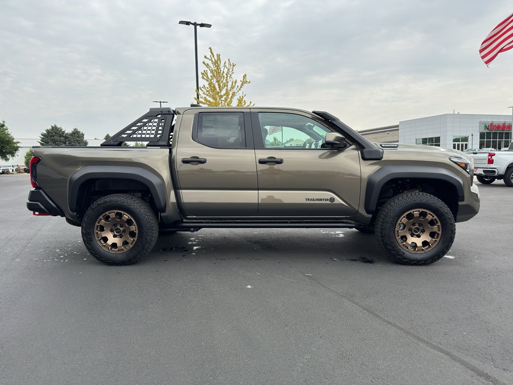 2026 Toyota Tacoma i-FORCE MAX Tacoma Trailhunter