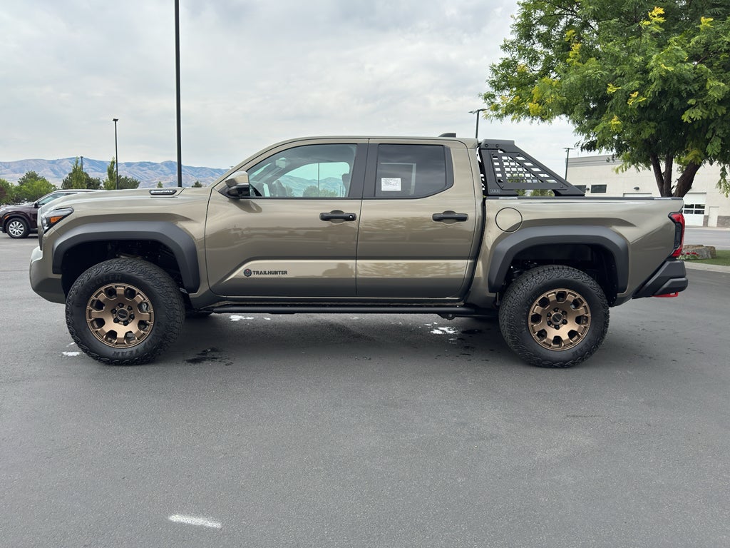 2026 Toyota Tacoma i-FORCE MAX Tacoma Trailhunter