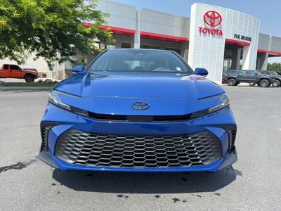 2026 Toyota Camry SE AWD