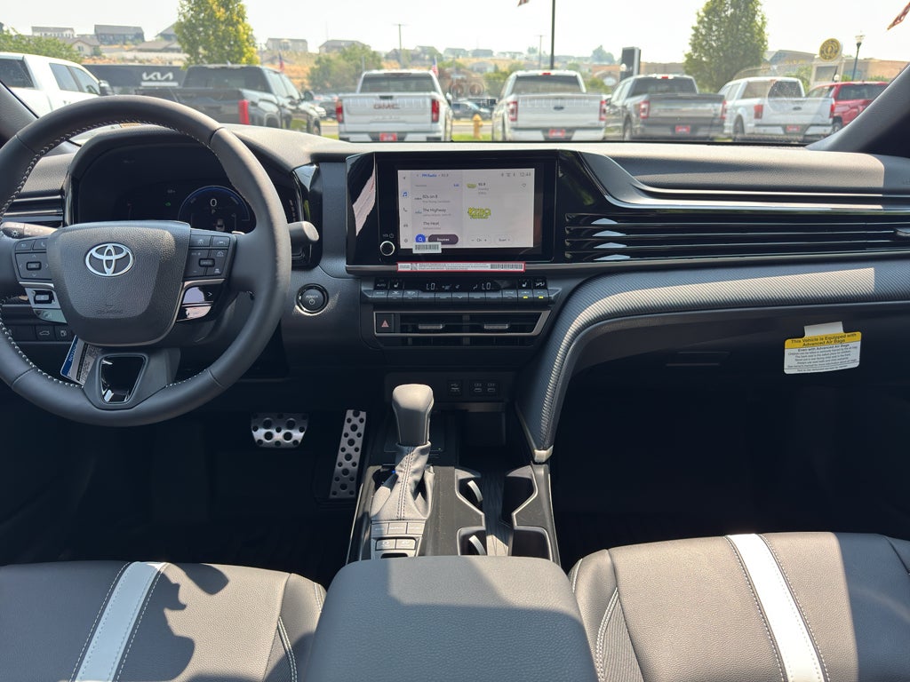 2026 Toyota Camry SE AWD
