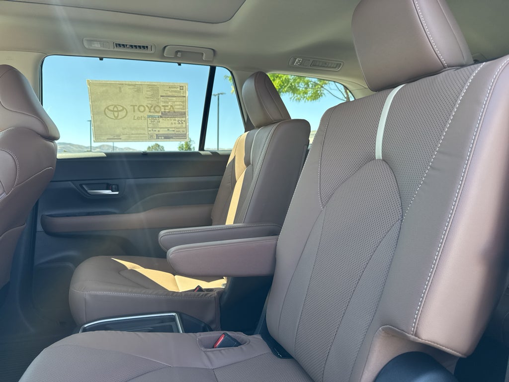 2026 Toyota Grand Highlander Platinum