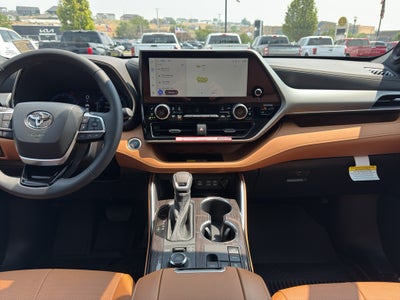 2026 Toyota Highlander Platinum
