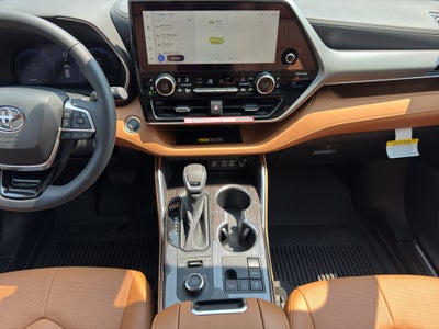 2026 Toyota Highlander Platinum