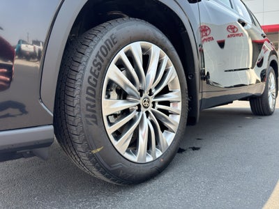 2026 Toyota Highlander Platinum