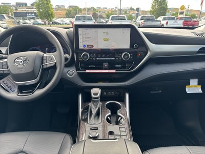 2026 Toyota Highlander Platinum