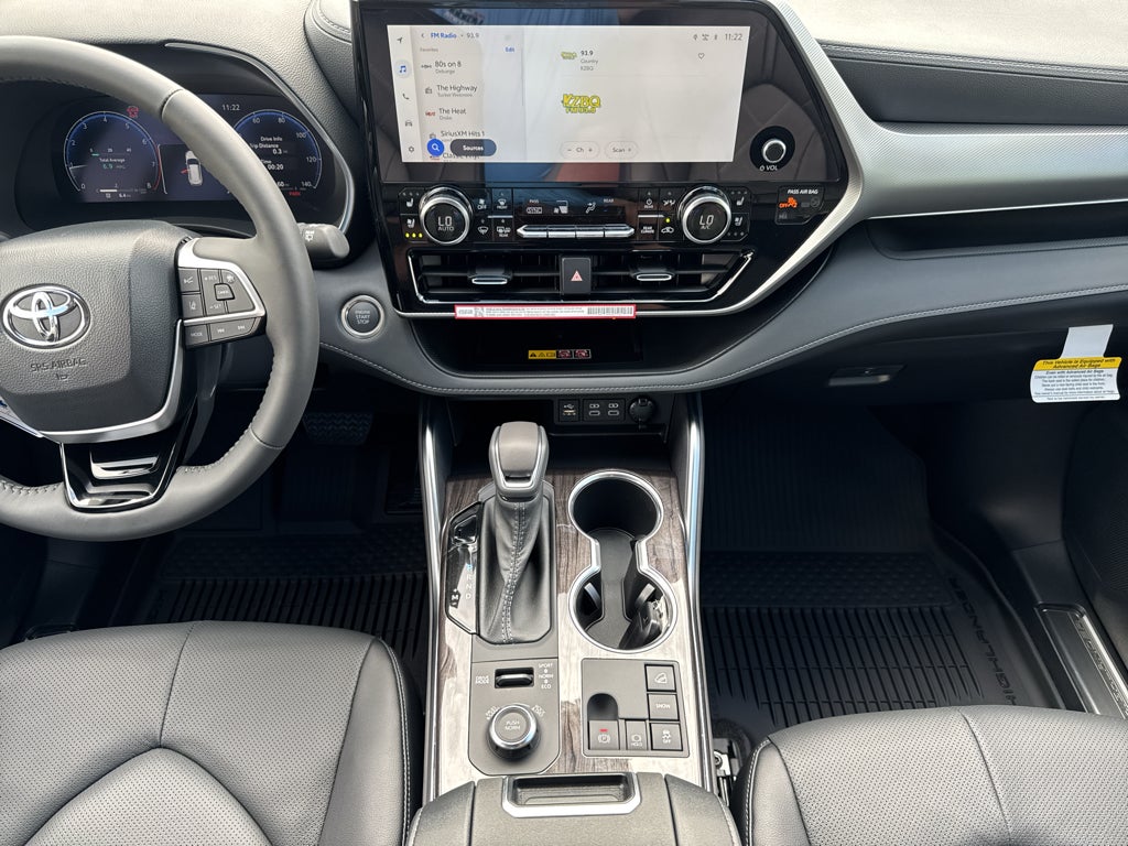 2026 Toyota Highlander Platinum