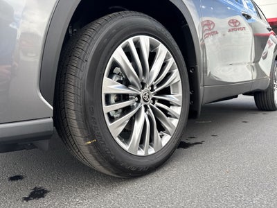 2026 Toyota Highlander Platinum