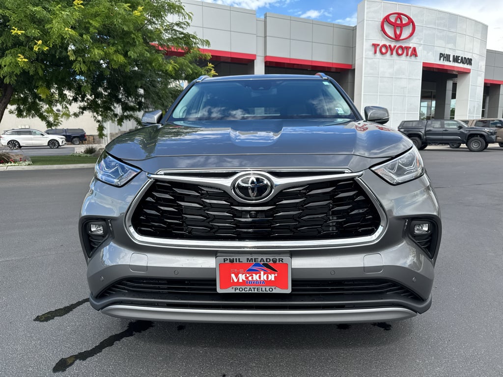 2026 Toyota Highlander Platinum