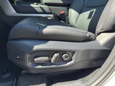 2026 Toyota Tundra i-FORCE MAX Tundra Platinum