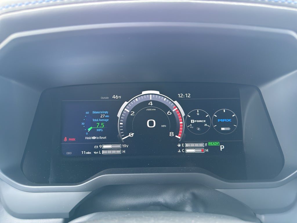 2026 Toyota Tundra i-FORCE MAX Tundra Platinum