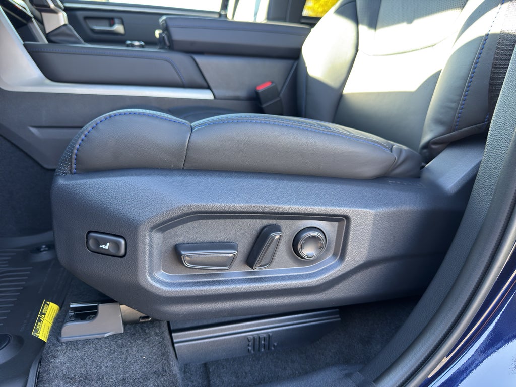 2026 Toyota Tundra i-FORCE MAX Tundra Platinum