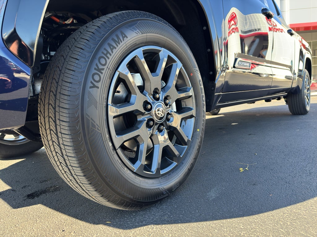 2026 Toyota Tundra i-FORCE MAX Tundra Platinum
