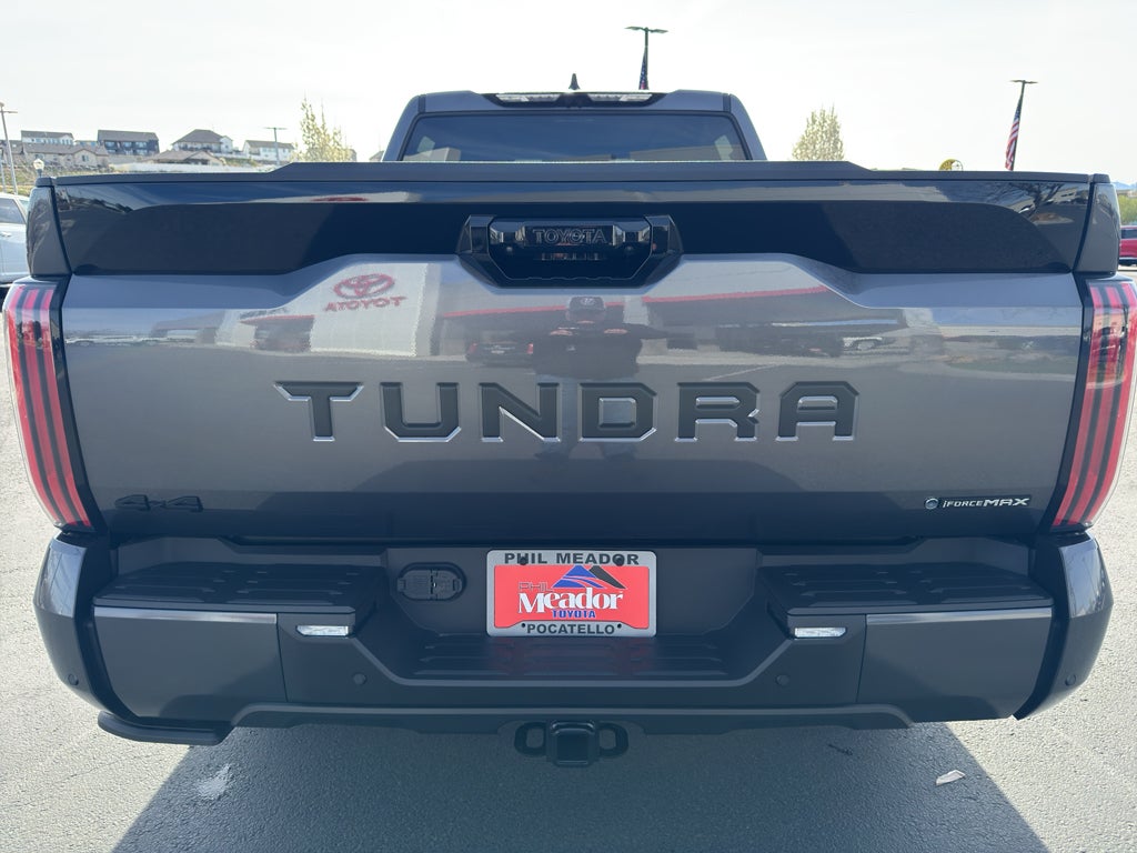 2026 Toyota Tundra i-FORCE MAX Tundra Platinum