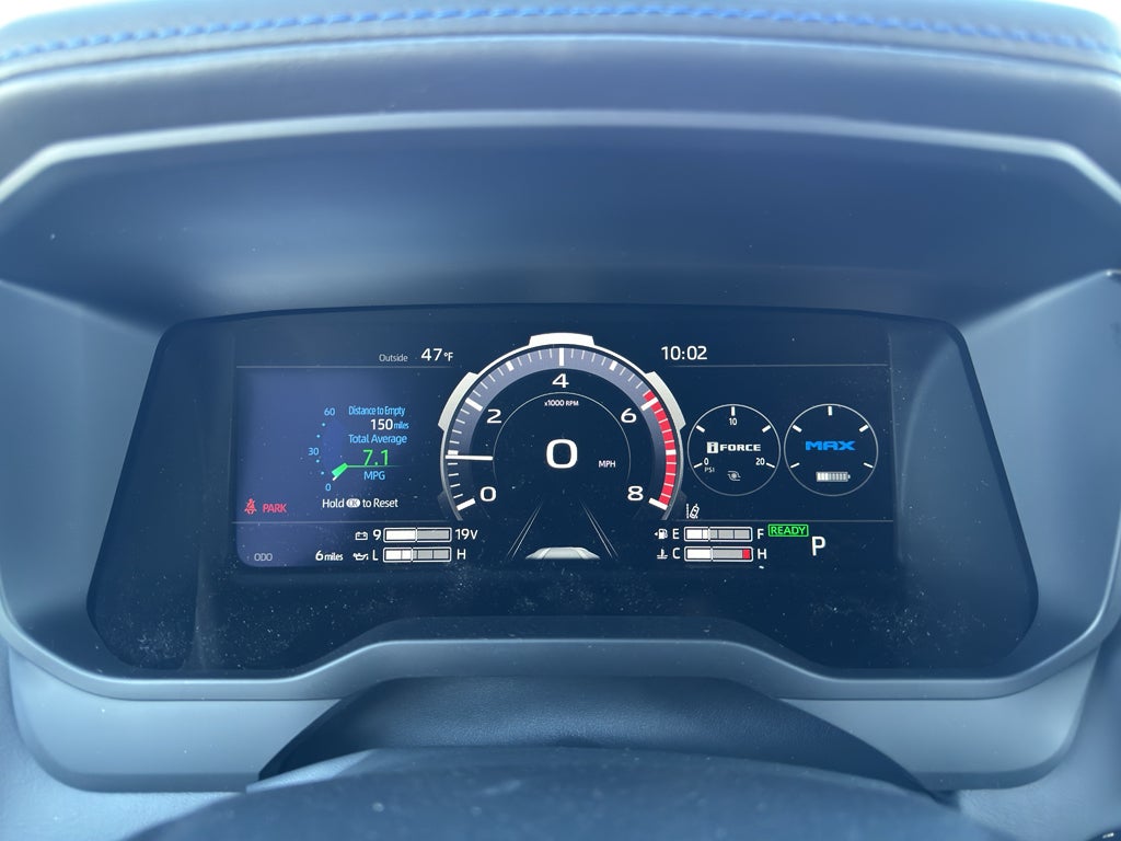 2026 Toyota Tundra i-FORCE MAX Tundra Platinum