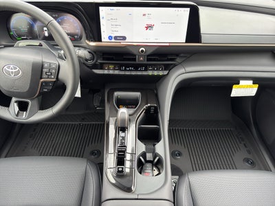 2026 Toyota Toyota Crown Signia Limited